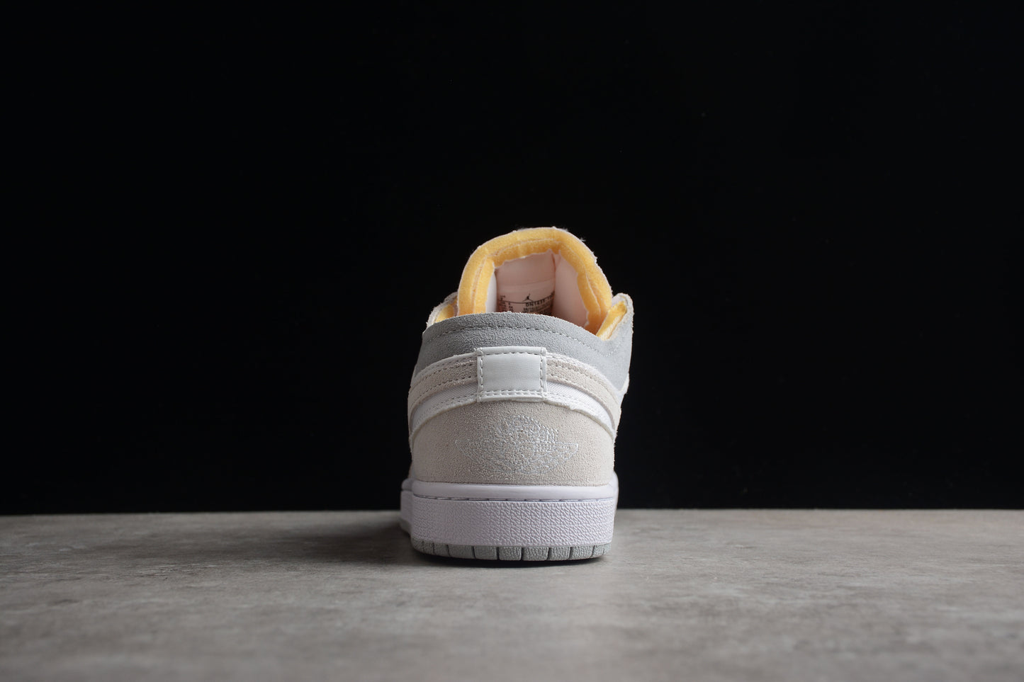 Nike Air Jordan 1 Low DN1635-100