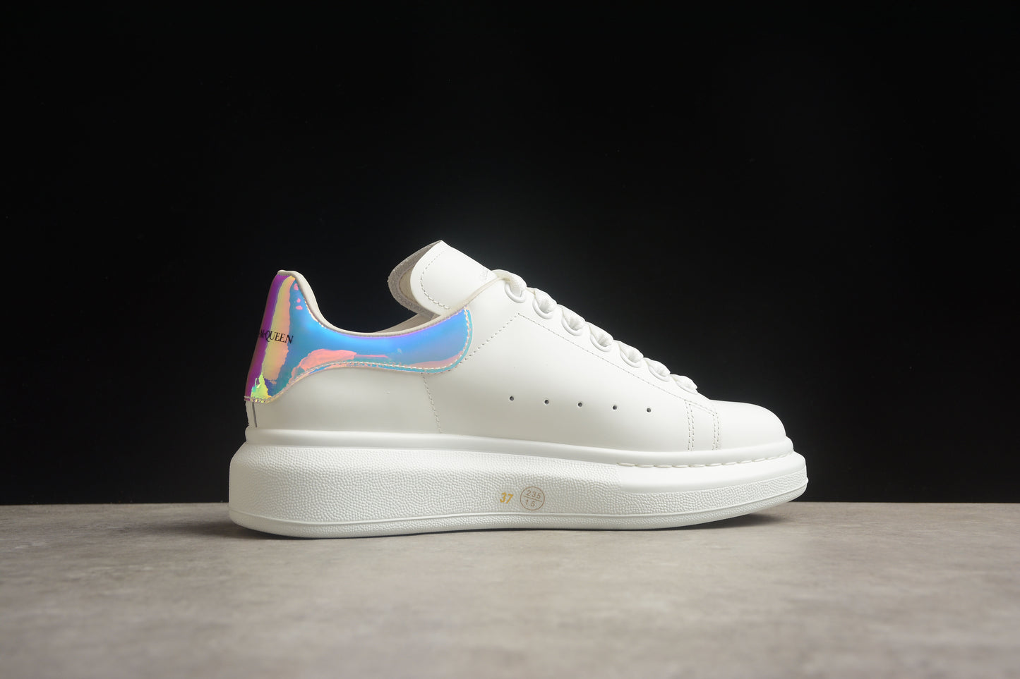 Alexander McQueen 12