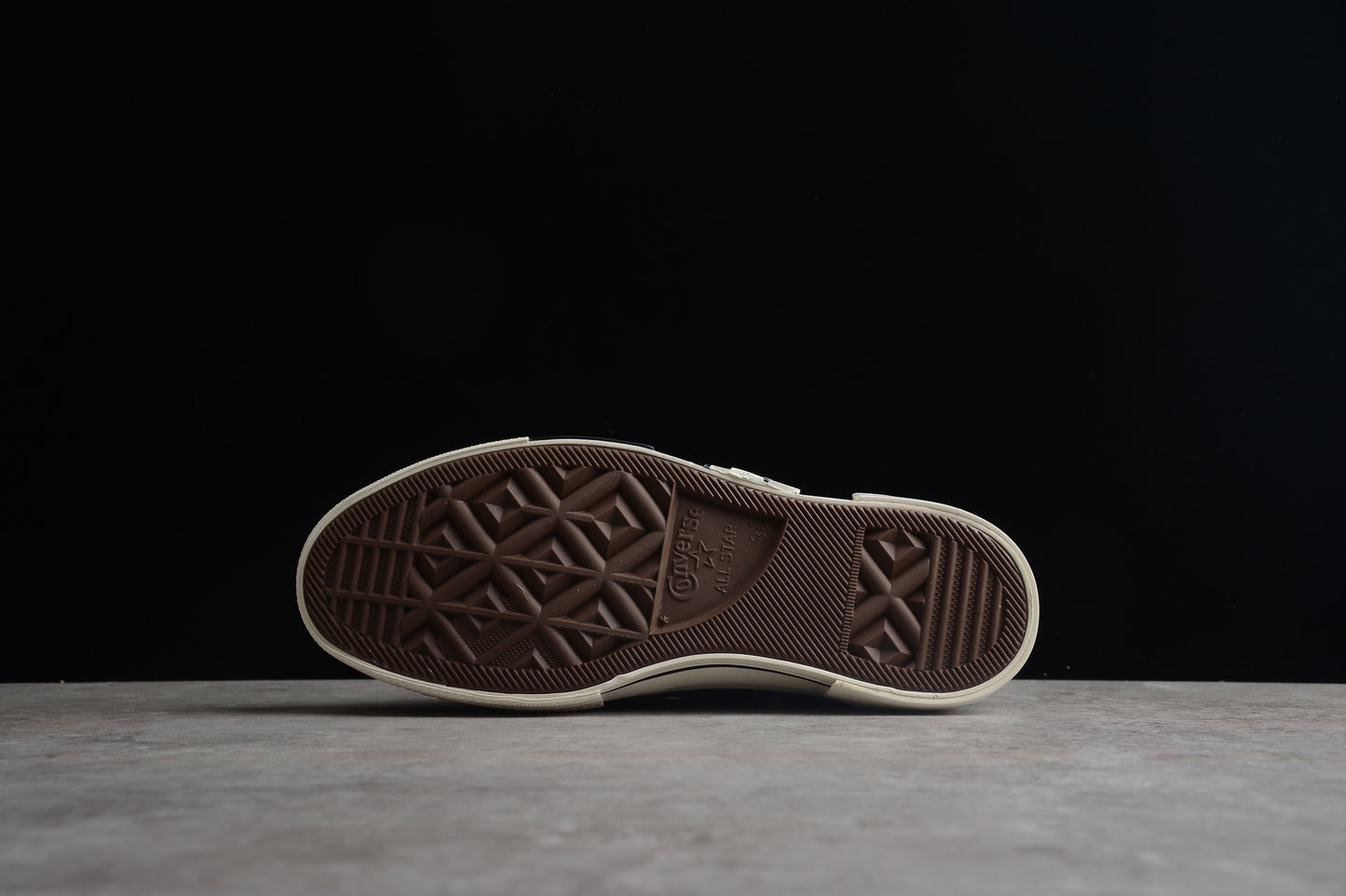 Converse 1970s NEGRA 13