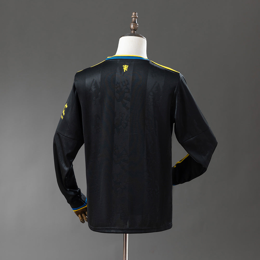 Manchester United 2025/26 Third Fan Version Manga Larga