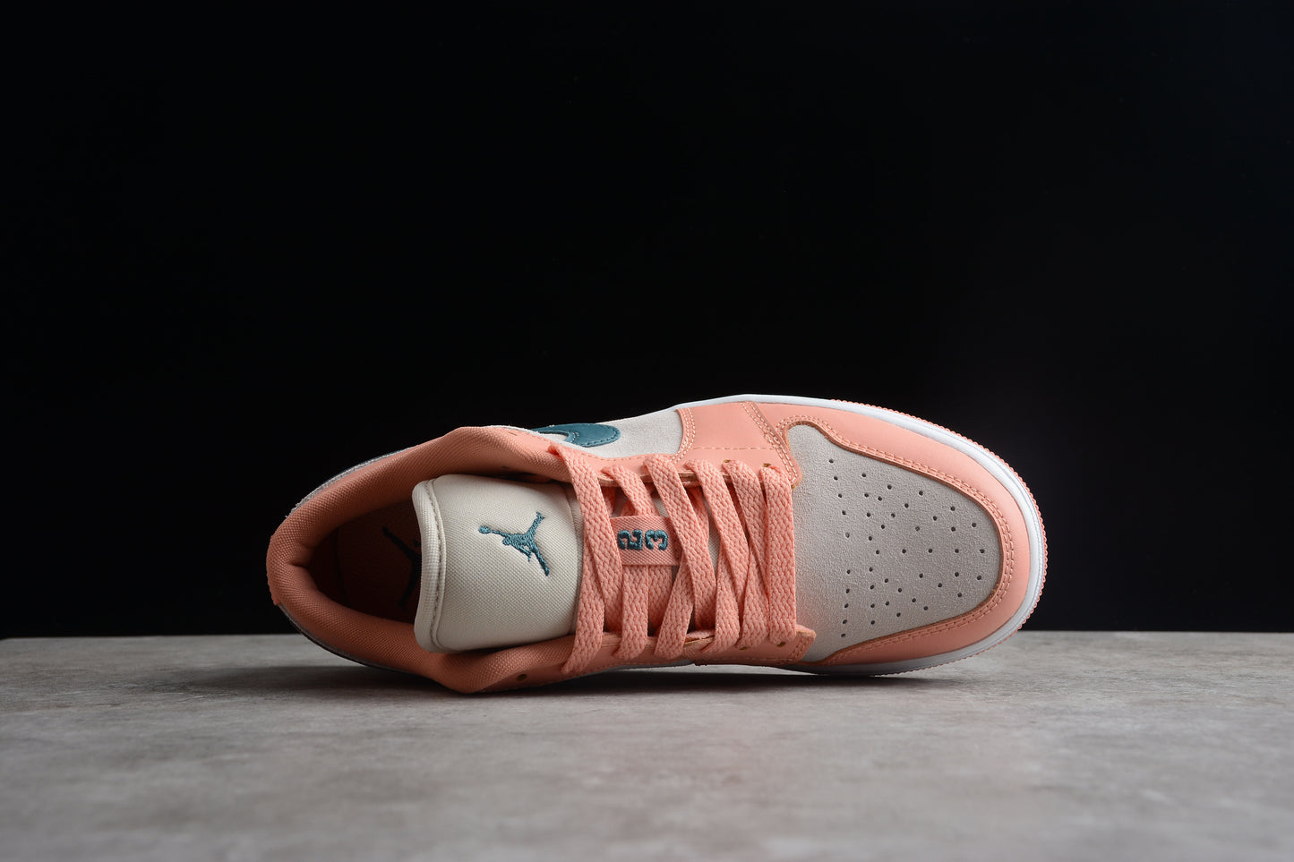 Nike Air Jordan 1 Low DC0774-800