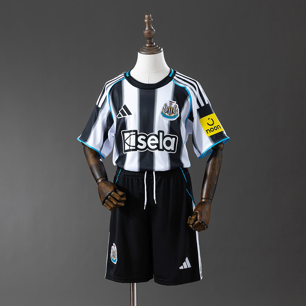 Newcastle United 2025/26 Home Kids Version