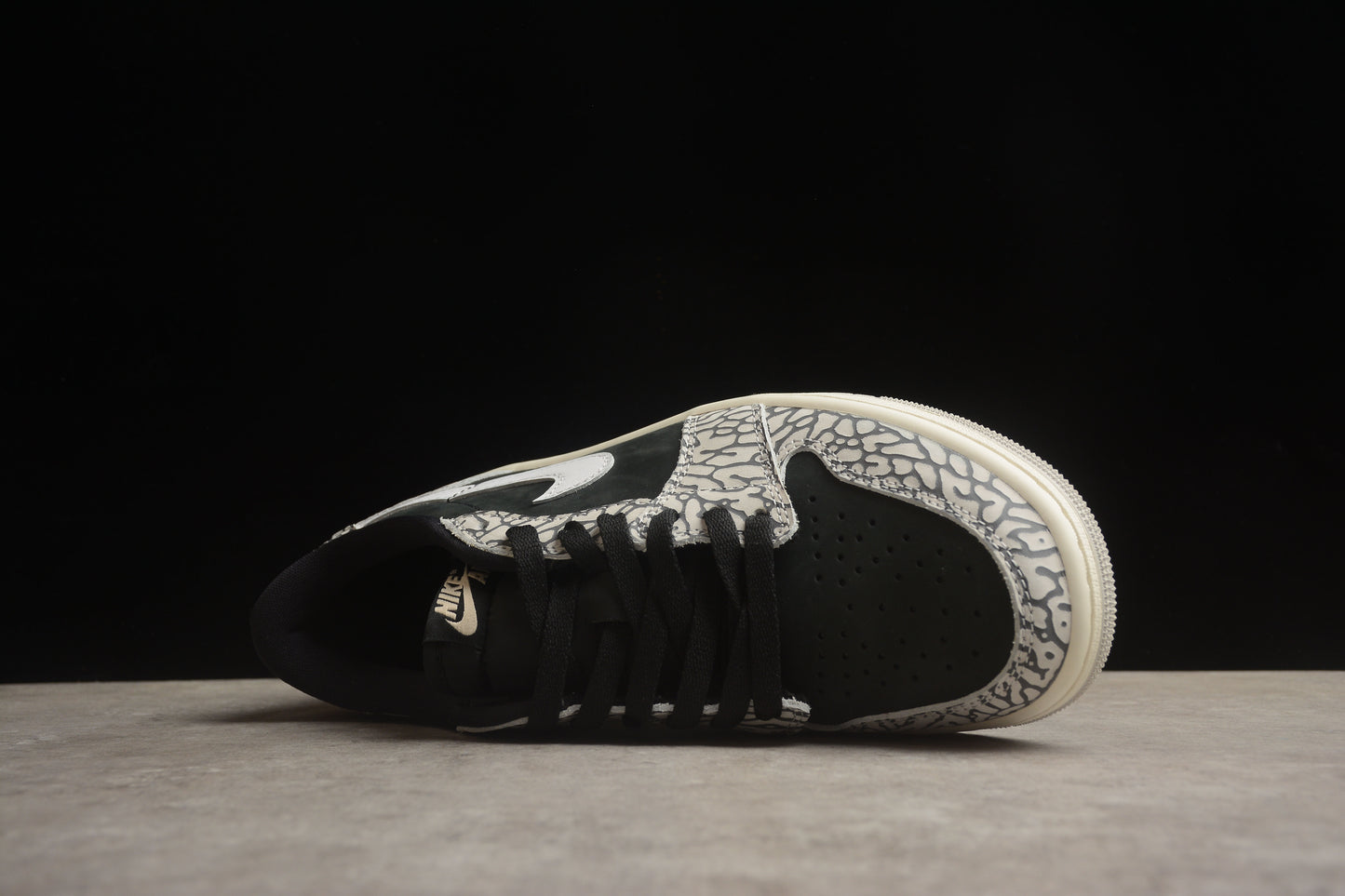Nike Air Jordan 1 Low CZ0790-001