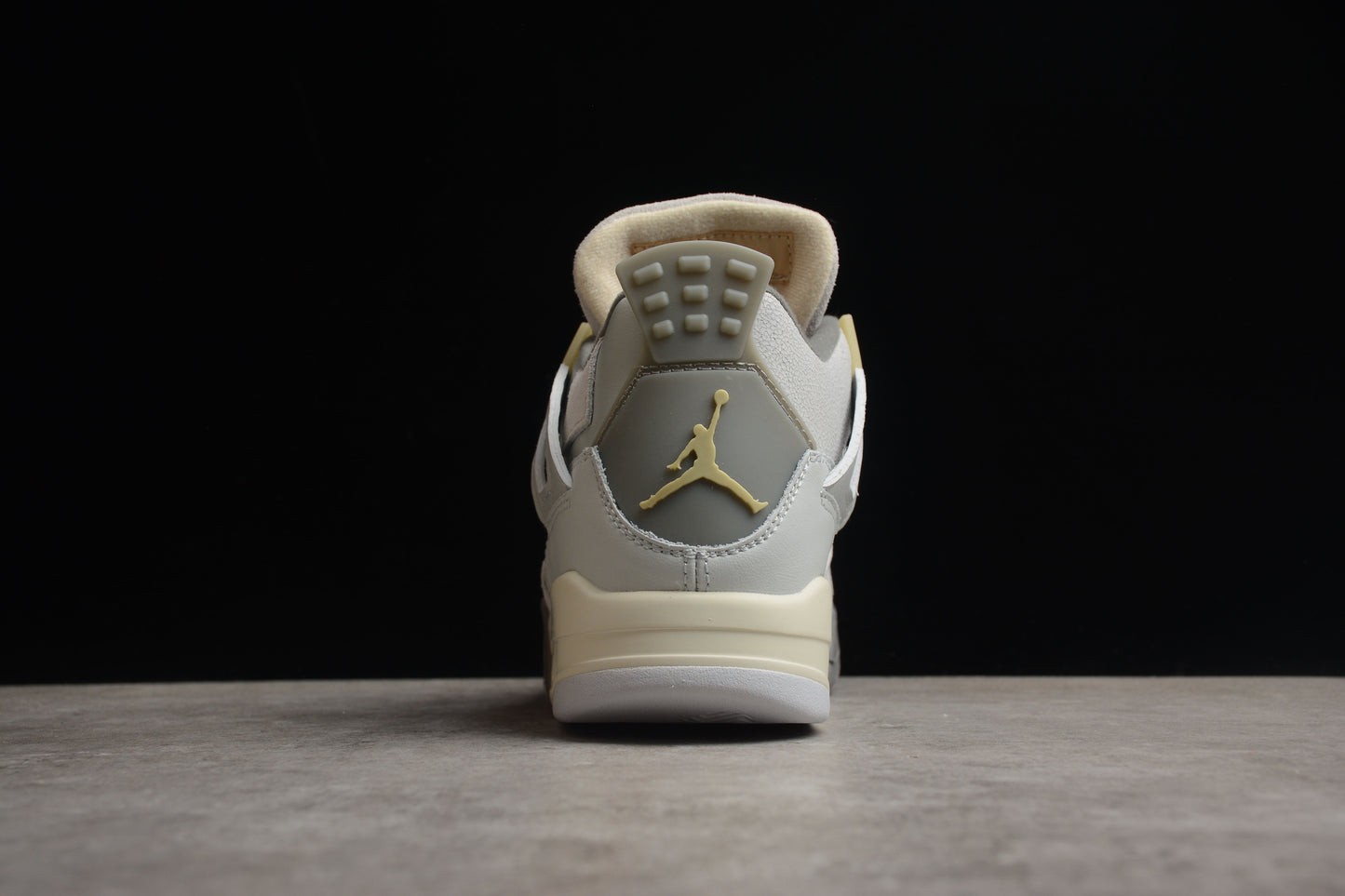 Air Jordan 4 Retro DV3742-021