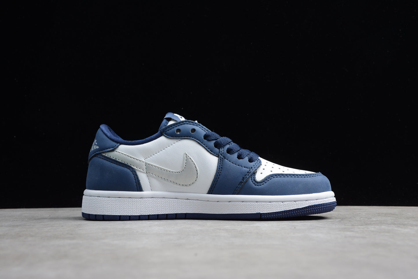 Nike Air Jordan 1 Low CJ7891-400