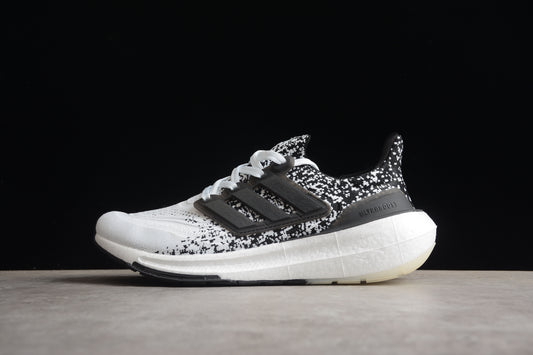 Ultra Boost 22 IE1694