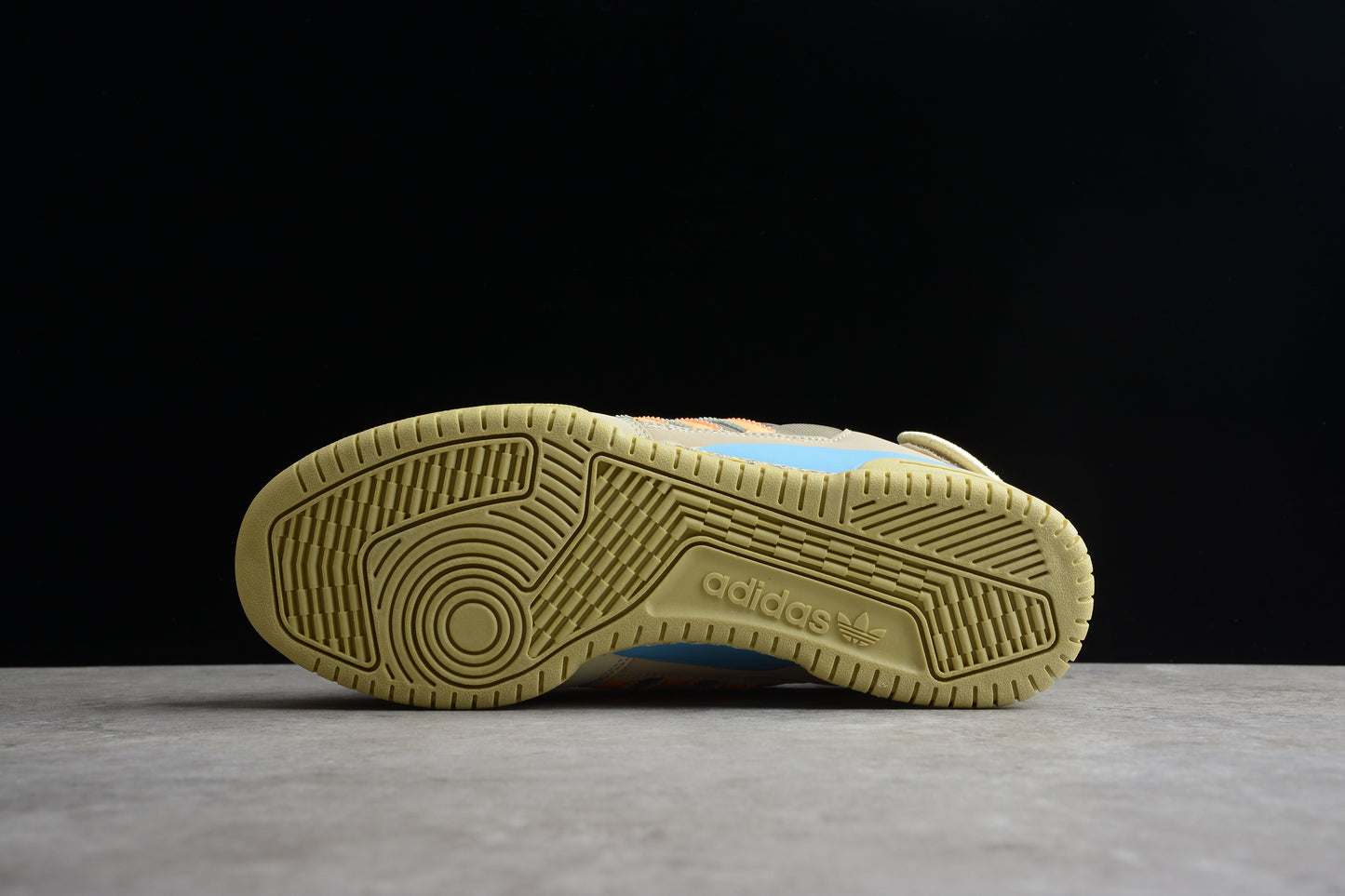 Adidas Forum 84 Low GZ2009