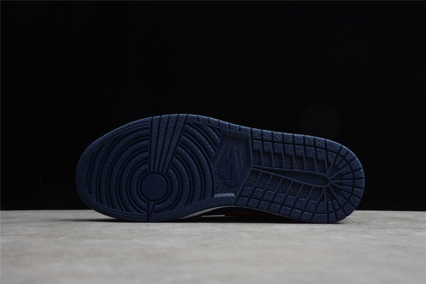 Nike Air Jordan 1 Low CZ8454-400