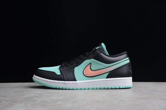Nike Air Jordan 1 Low CK3022-301