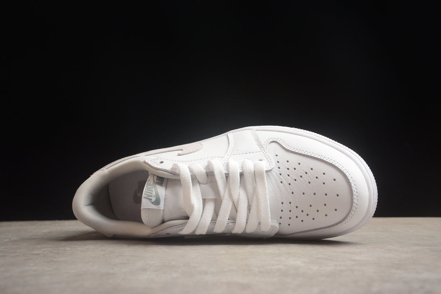 Nike Air Jordan 1 Low CZ0790 100
