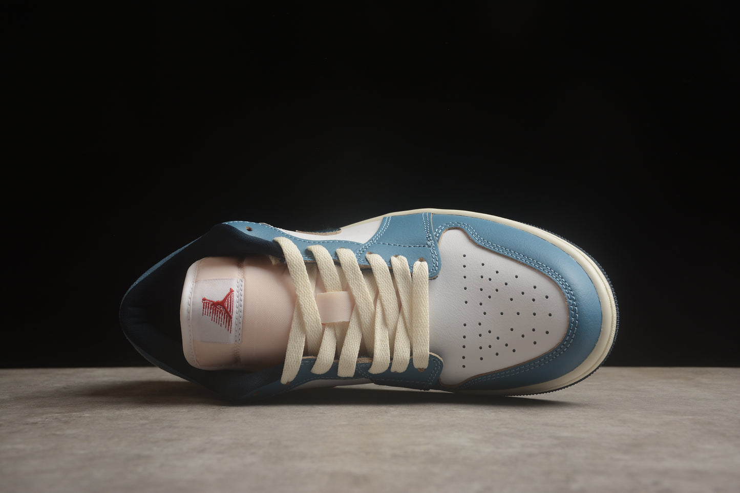 Nike Air Jordan 1 Low HM3711-144