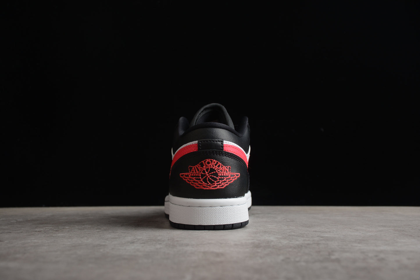 Nike Air Jordan 1 Low DC0774-004