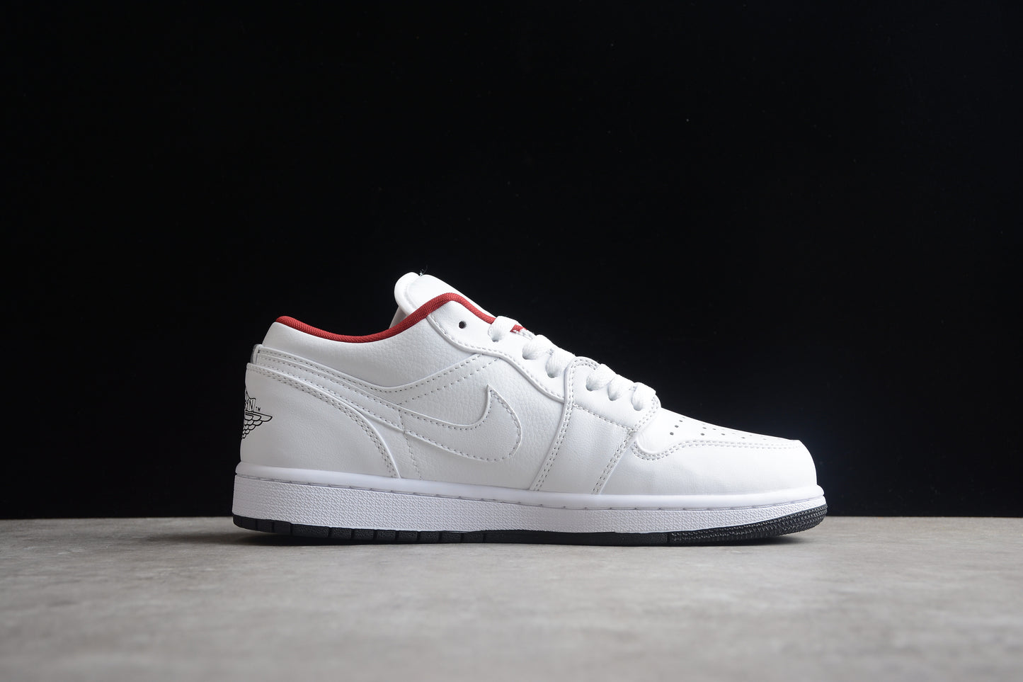 Nike Air Jordan 1 Low 553560-164