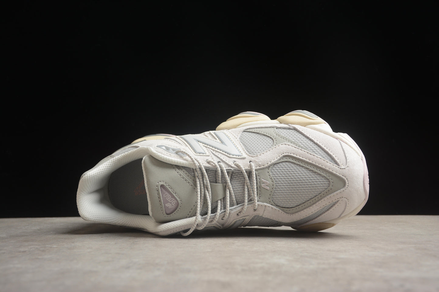 New Balance 9060 U9060GM