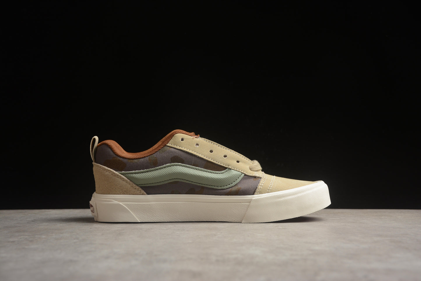 Vans Knu-Skool VR3 LX