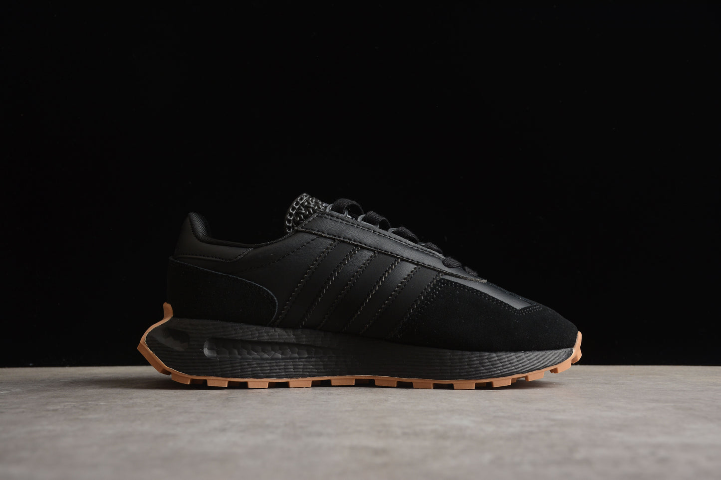 Adidas Retropy E5 HR1422