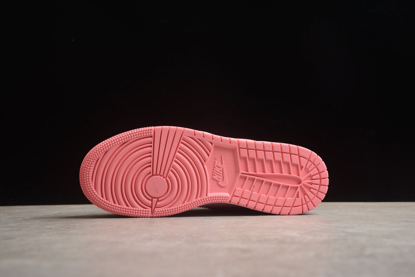 Nike Air Jordan 1 Low 553560-616