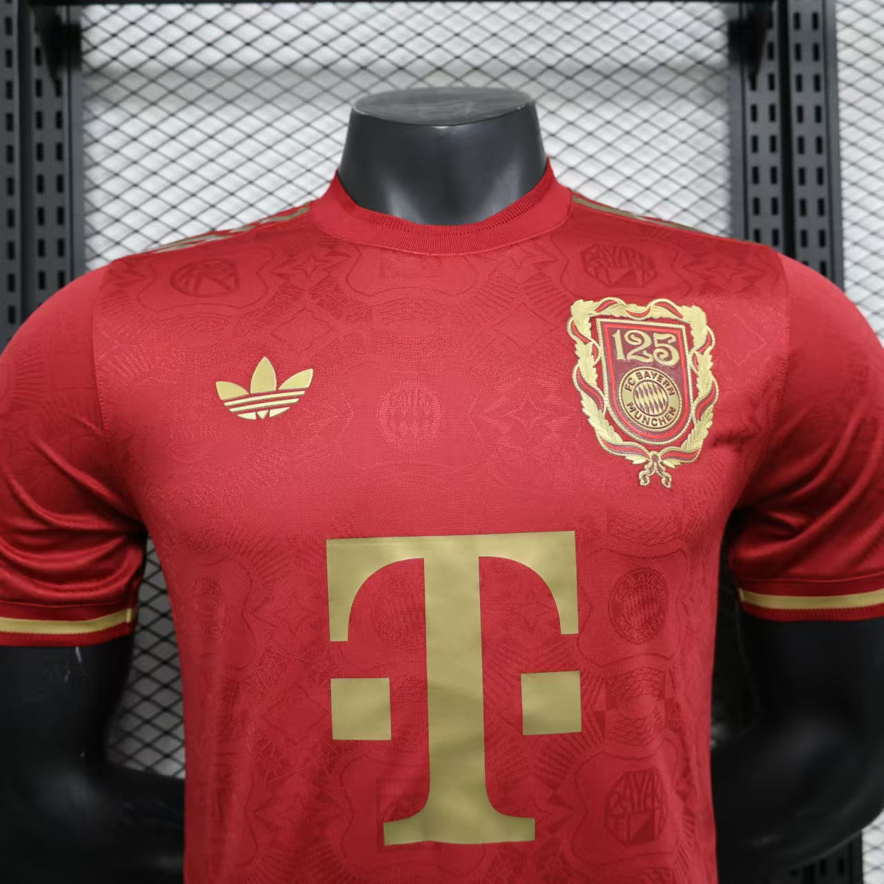 Bayern Munich 2025/26 125 aniversario