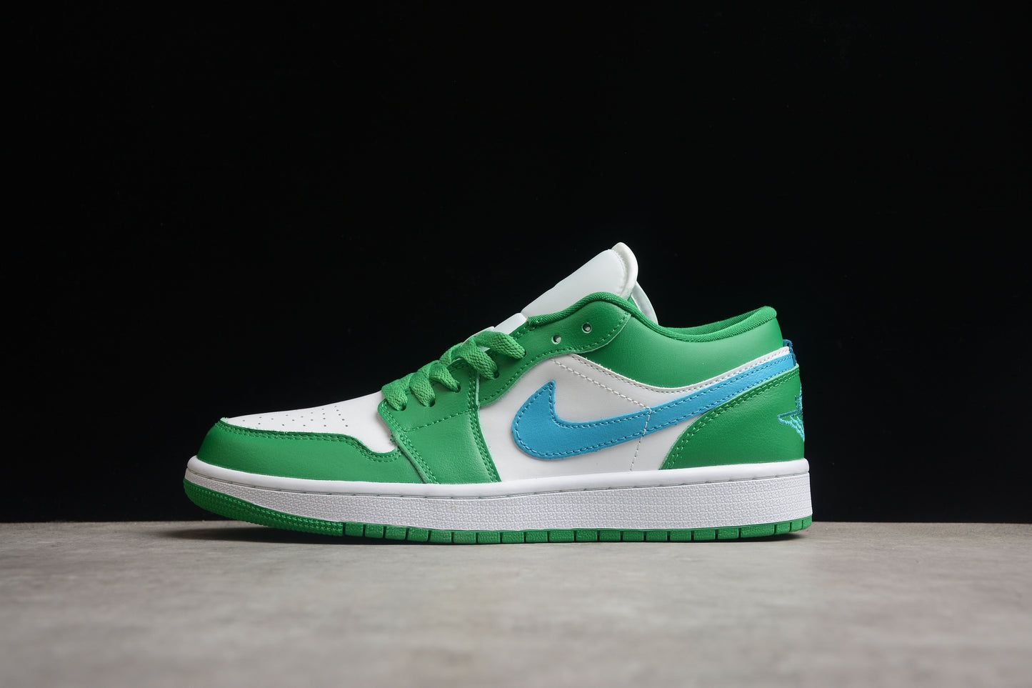 Nike Air Jordan 1 Low DC0774 304