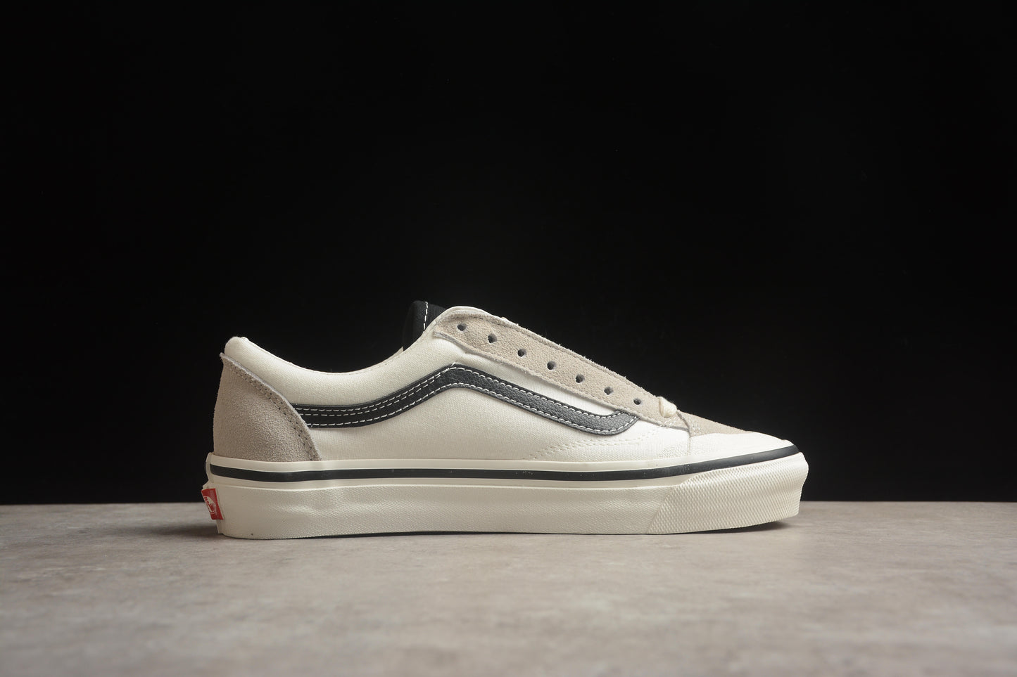 Vans Old Skool Reissue 136 Beige