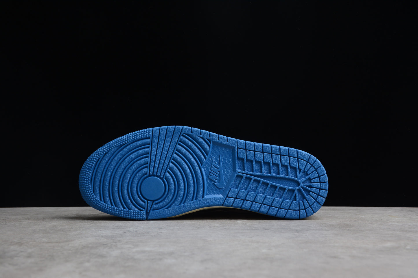 Nike Air Jordan 1 Fragment x TS Low DM7866-140