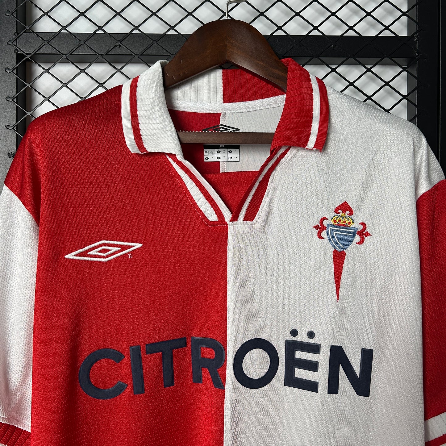 Celta de Vigo retro 2001/02 Away