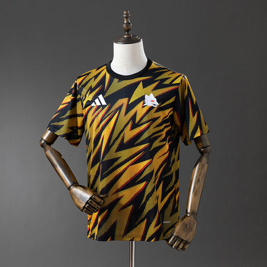 AS Roma 2025/26 Pre-Partido Fan Version