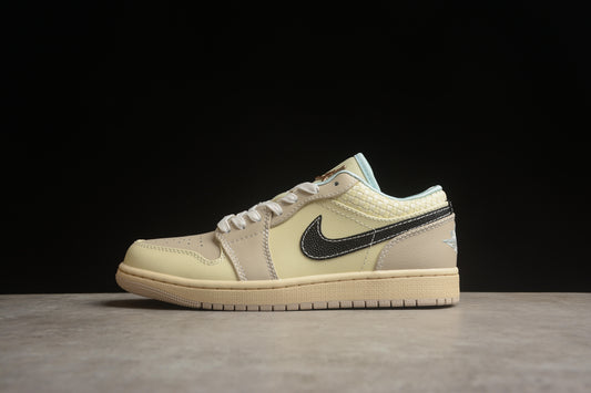 Nike Air Jordan 1 Low HQ3440-101
