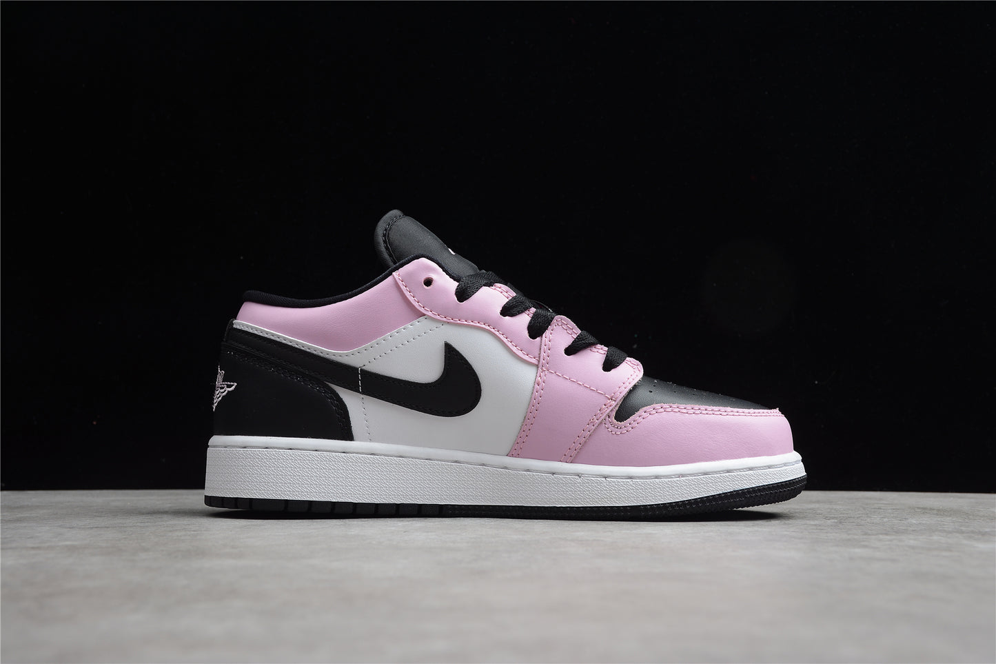 Nike Air Jordan 1 Low Retro Low 554723-601