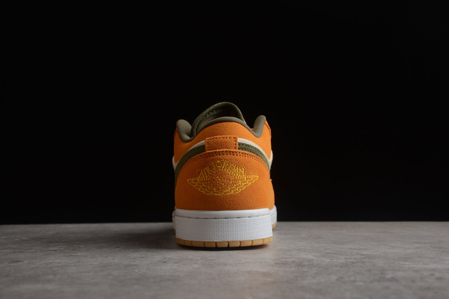 Nike Air Jordan 1 Low DH6931-102