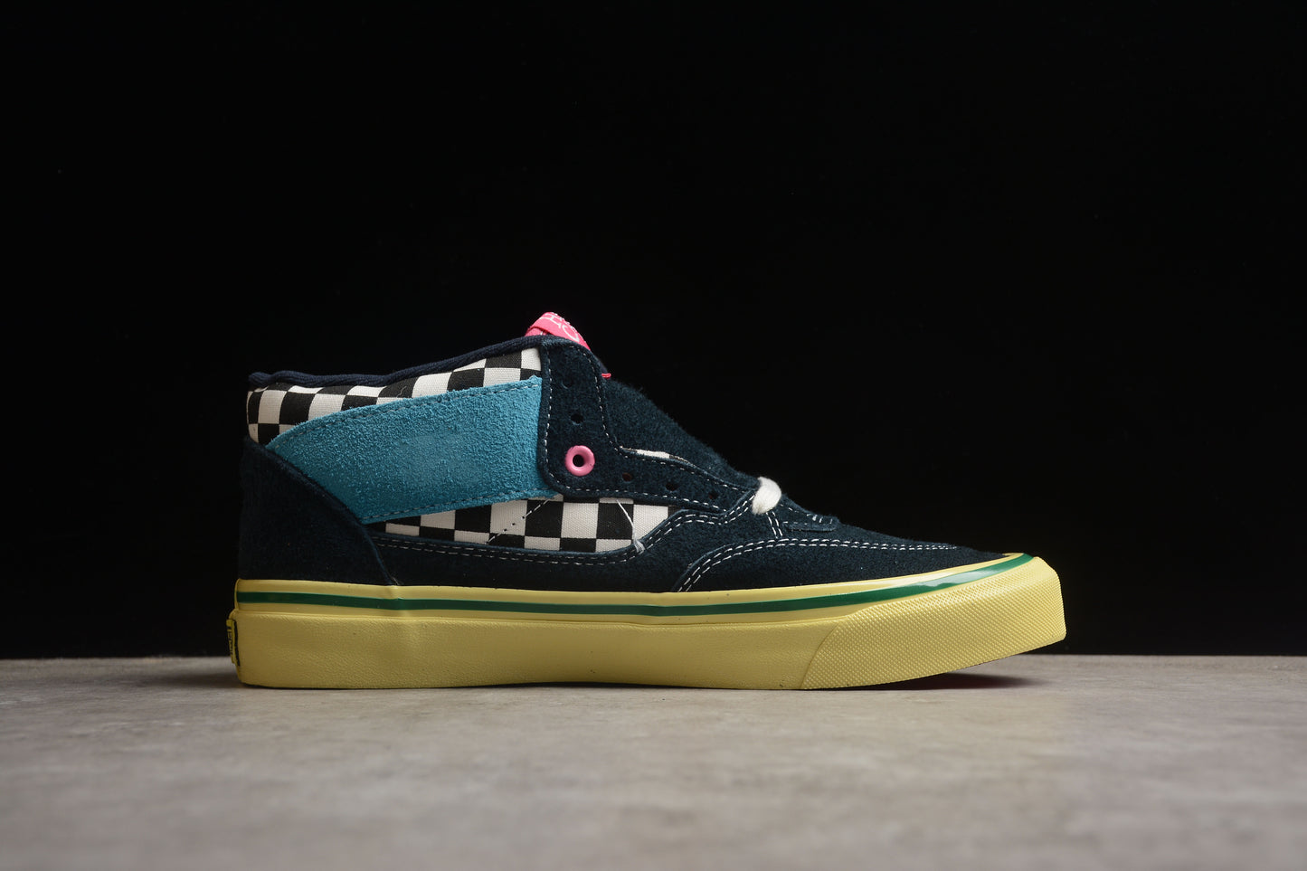 Vans Liberaiders x Vans Half Cab 33 DX