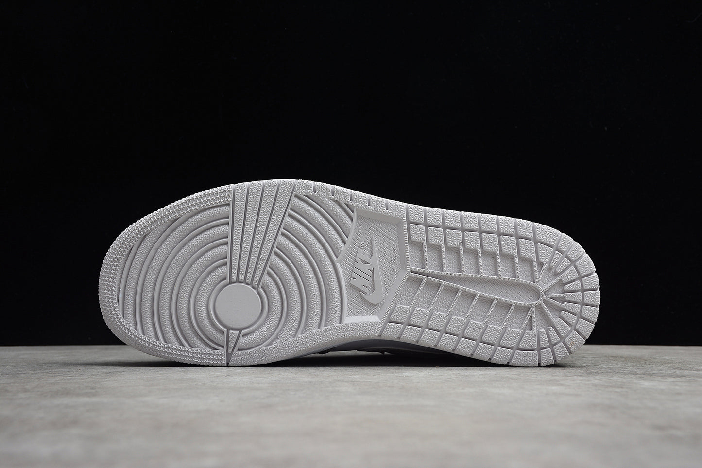 Nike Air Jordan 1 Low Whime Camo DC9036-100