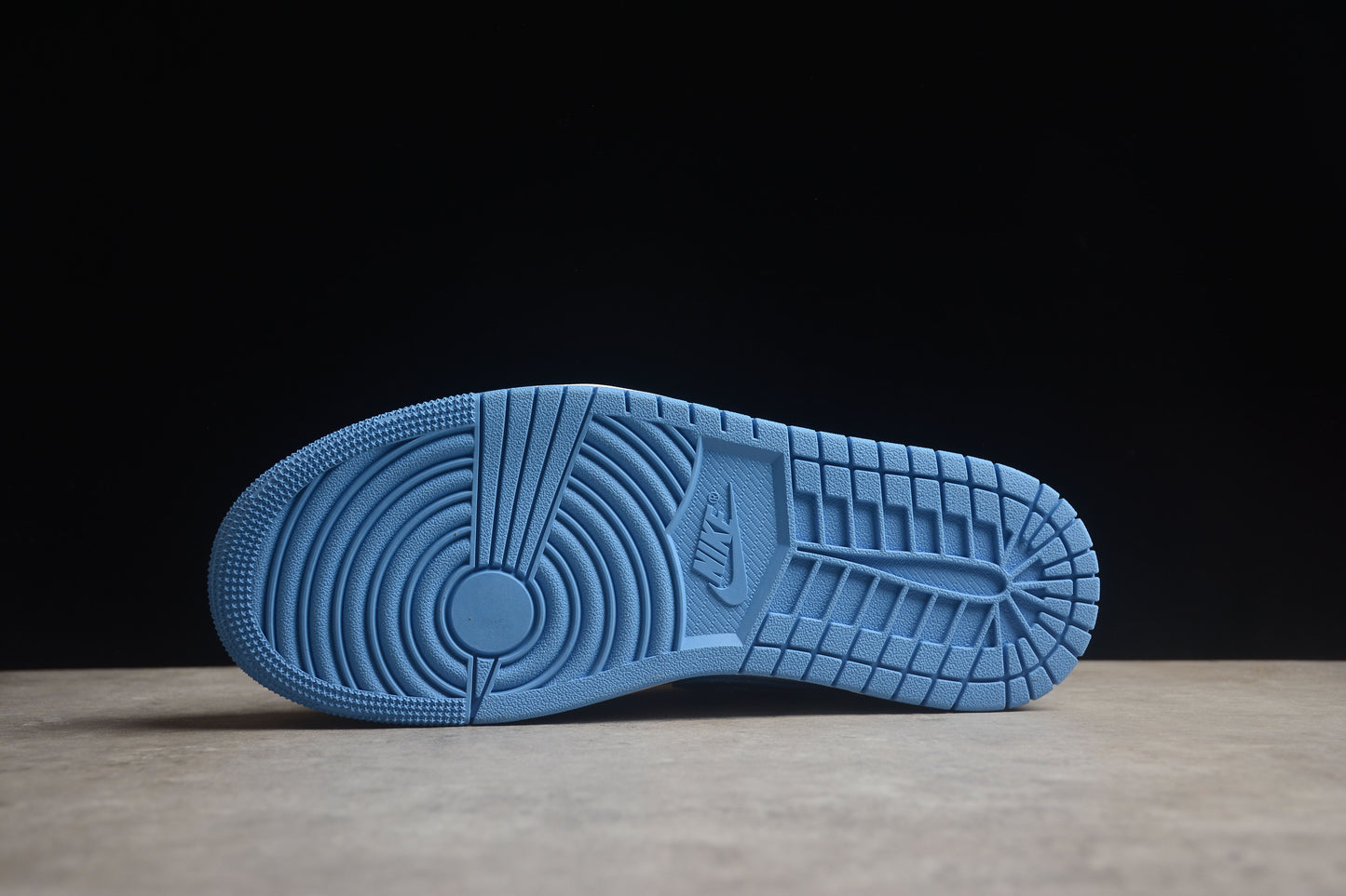 Nike Air Jordan 1 Low FZ2138-114