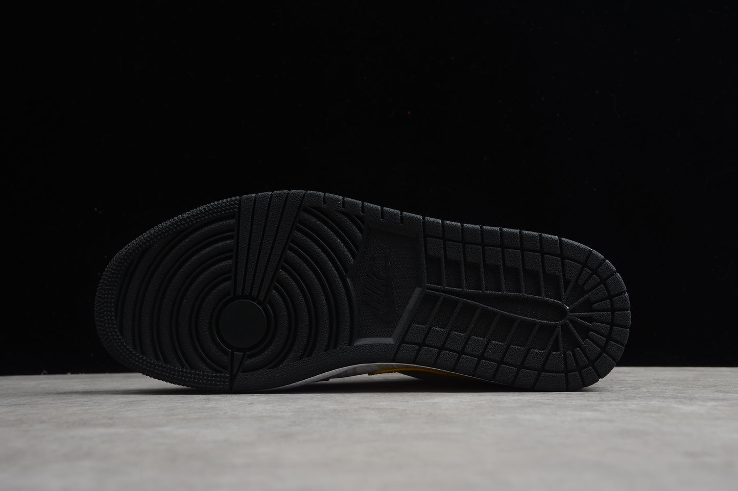 Nike Air Jordan 1 Low CK3022-107