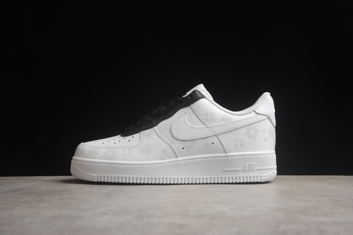 Nike Air Force 1 ZH0318 036
