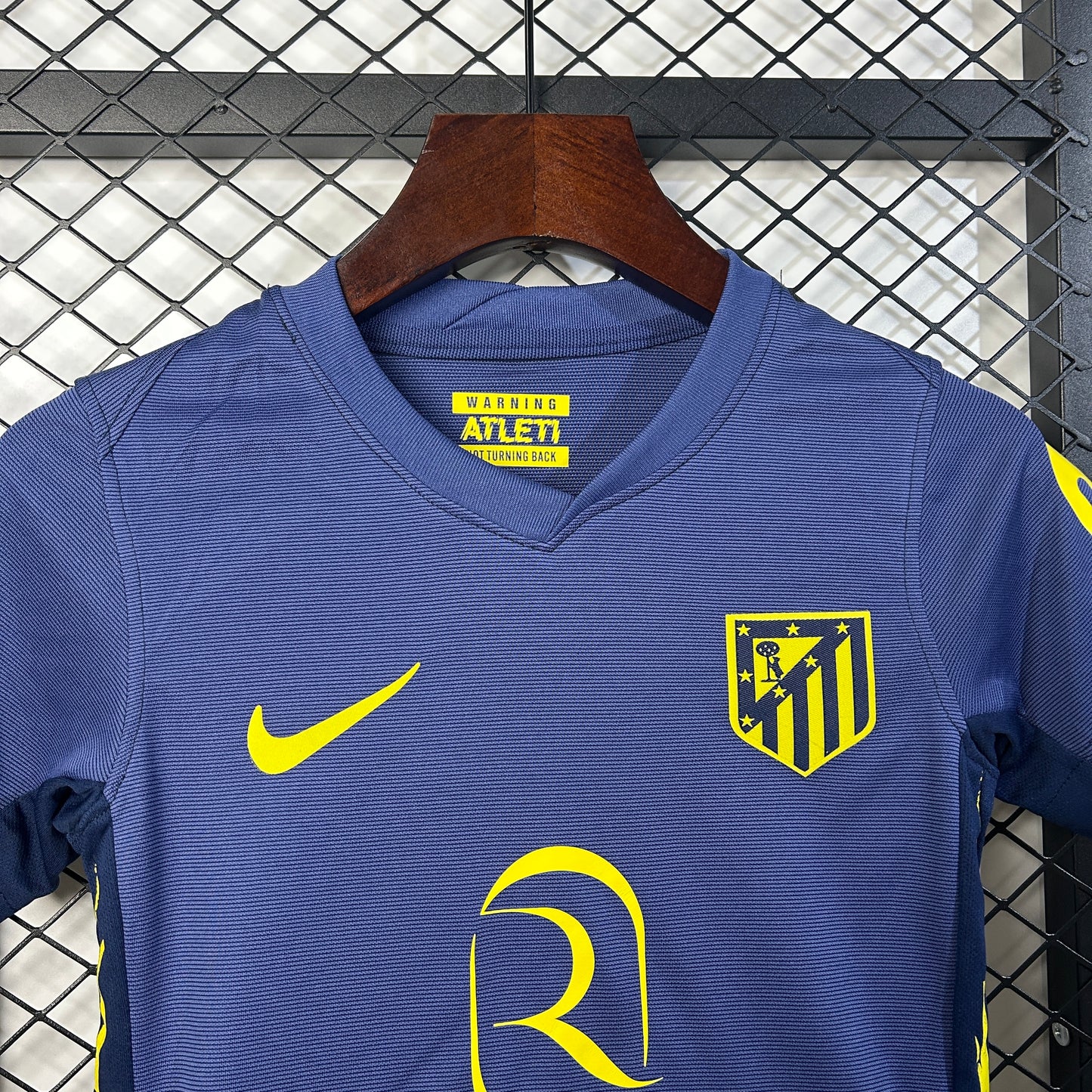 Atlético de Madrid 2025/26 Away Kids Version