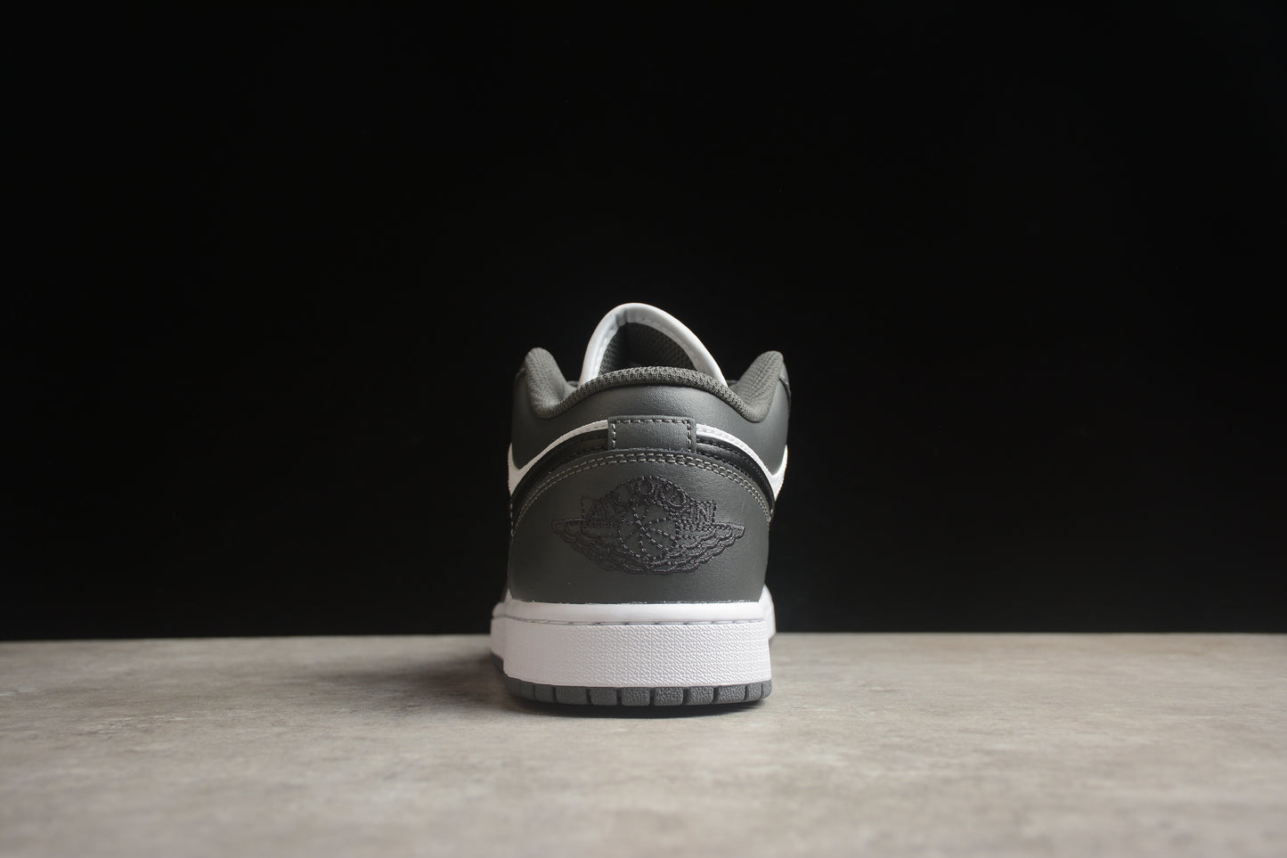 Nike Air Jordan 1 Low 553558-152