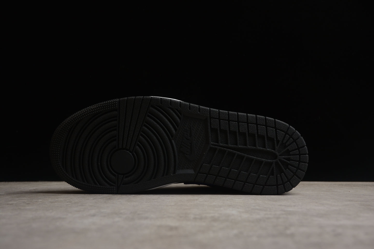 Nike Air Jordan 1 Low 553558 075