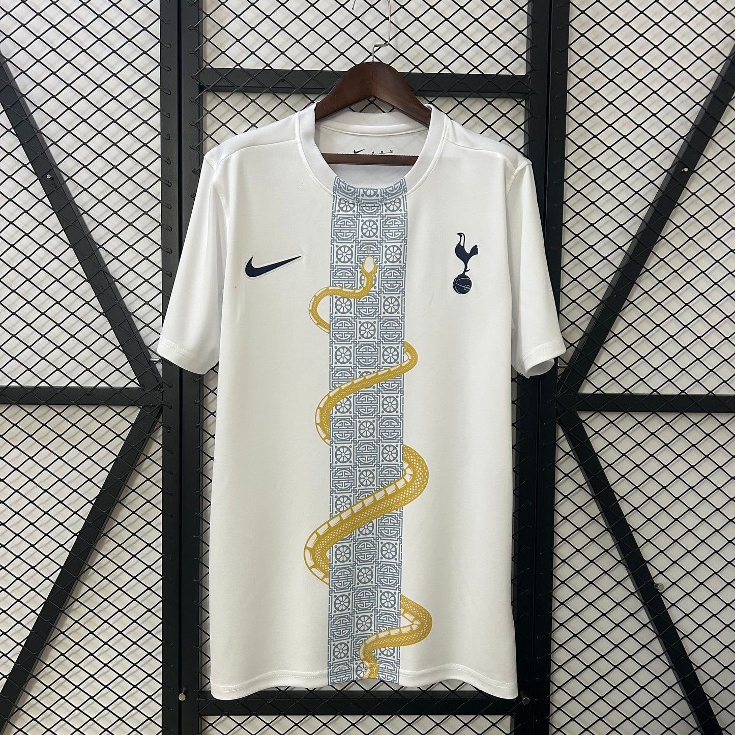 Tottenham 2025/26 pre partido
