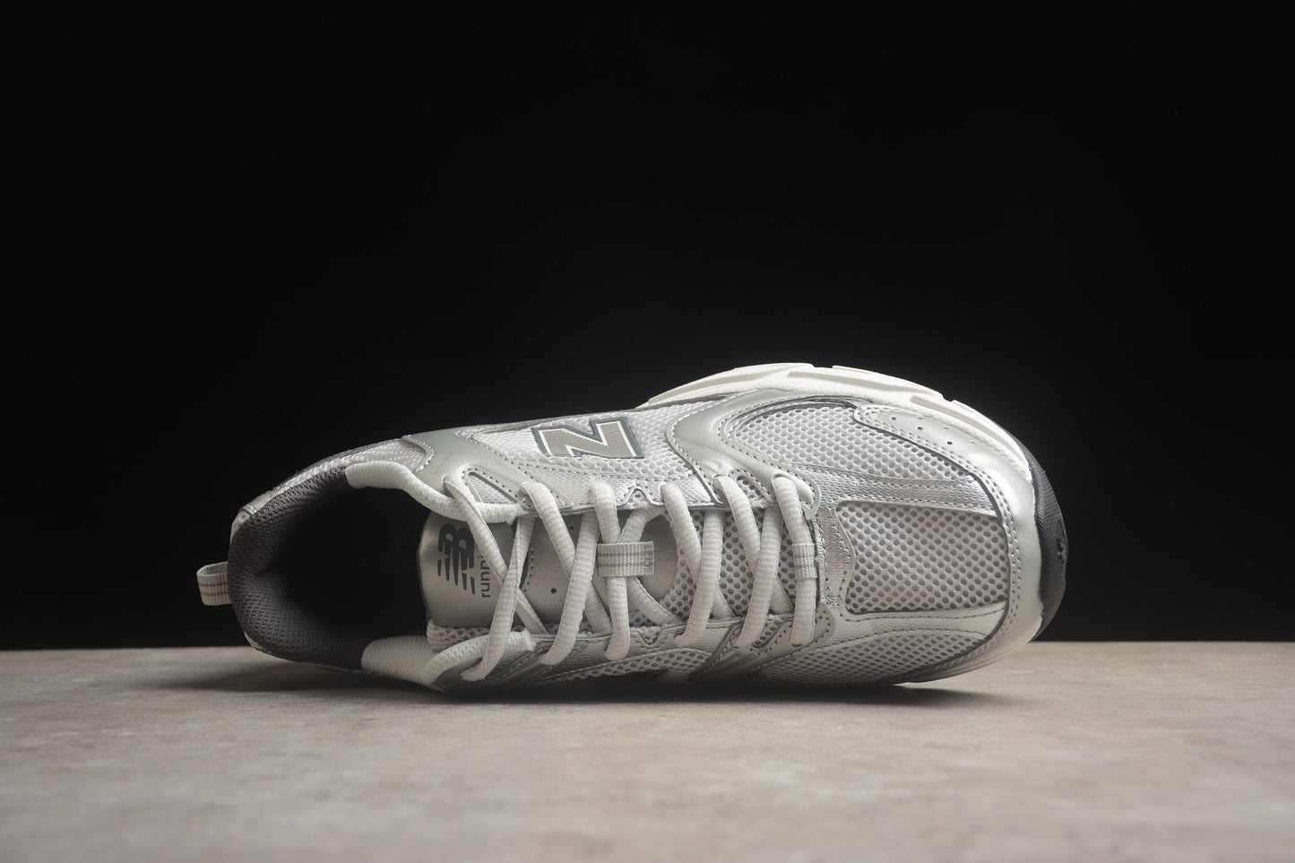 New Balance 530 MR530OLG