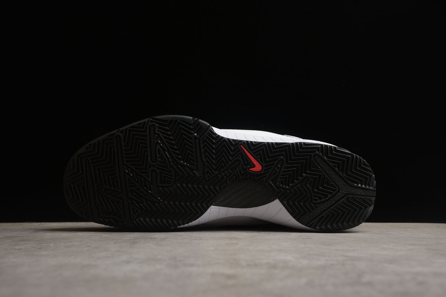 Nike Zoom Kobe IV POTRO FJ9363-100