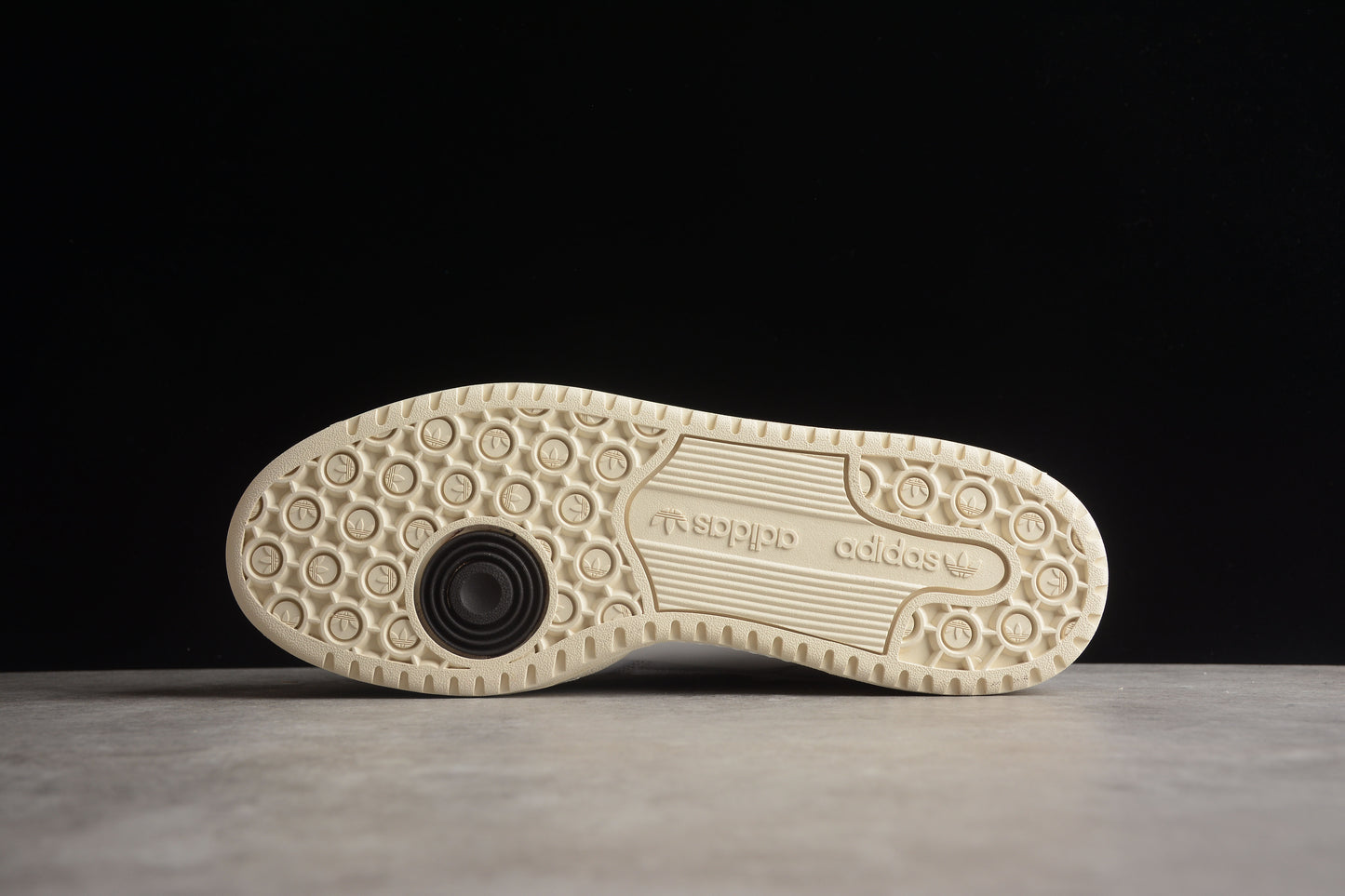Adidas Forum 84 Low GW3180