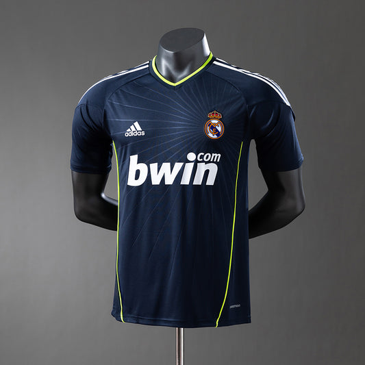Real Madrid retro 2010/11 Away