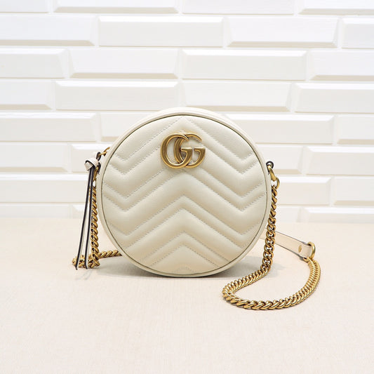 Bolso Gucci Marmount gg redondo claro