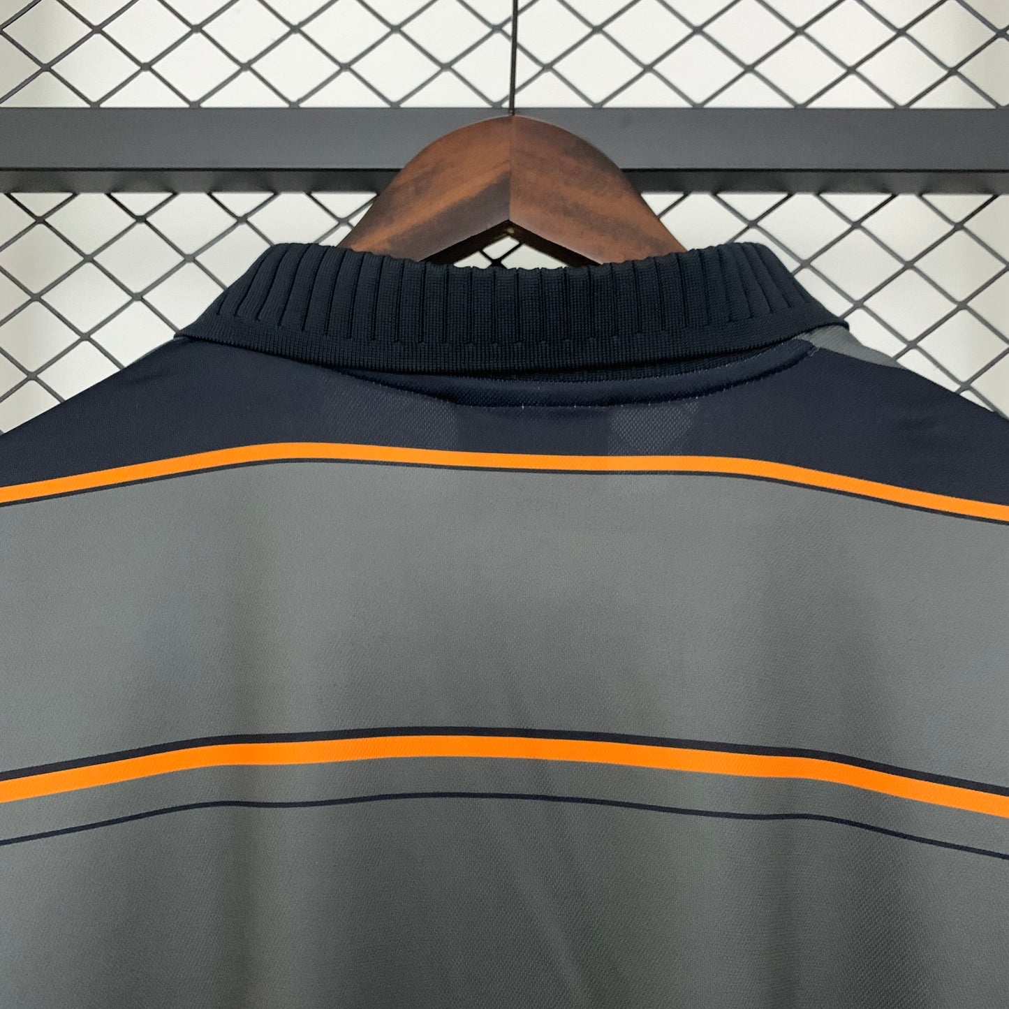 Valencia retro 1999/00 Away