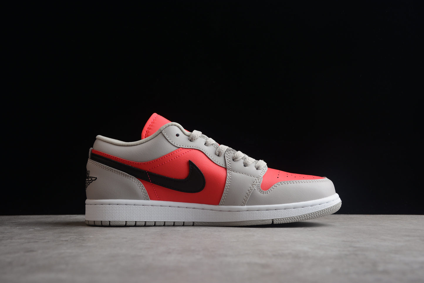 Nike Air Jordan 1 Low DC0774-060