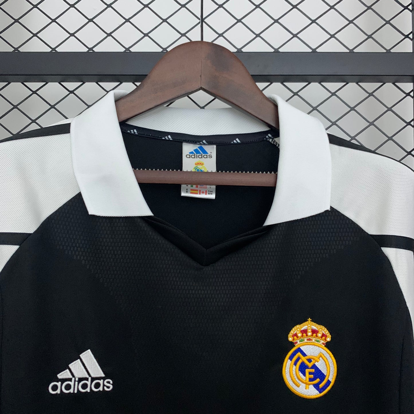 Real Madrid retro 2001/02 Away