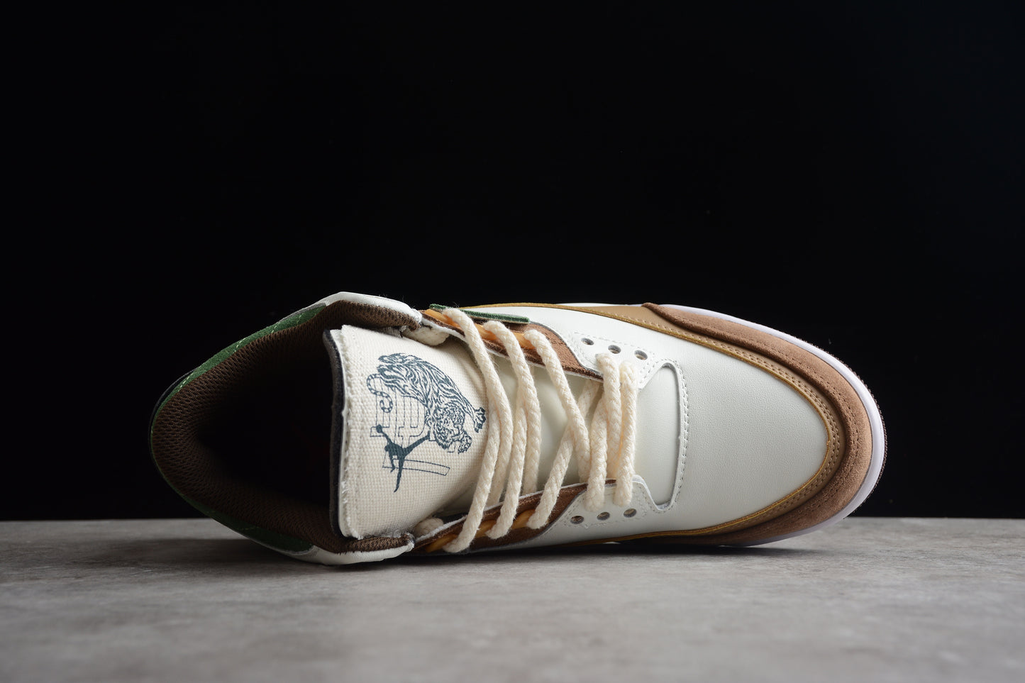 Air Jordan Retro Blanca Marron