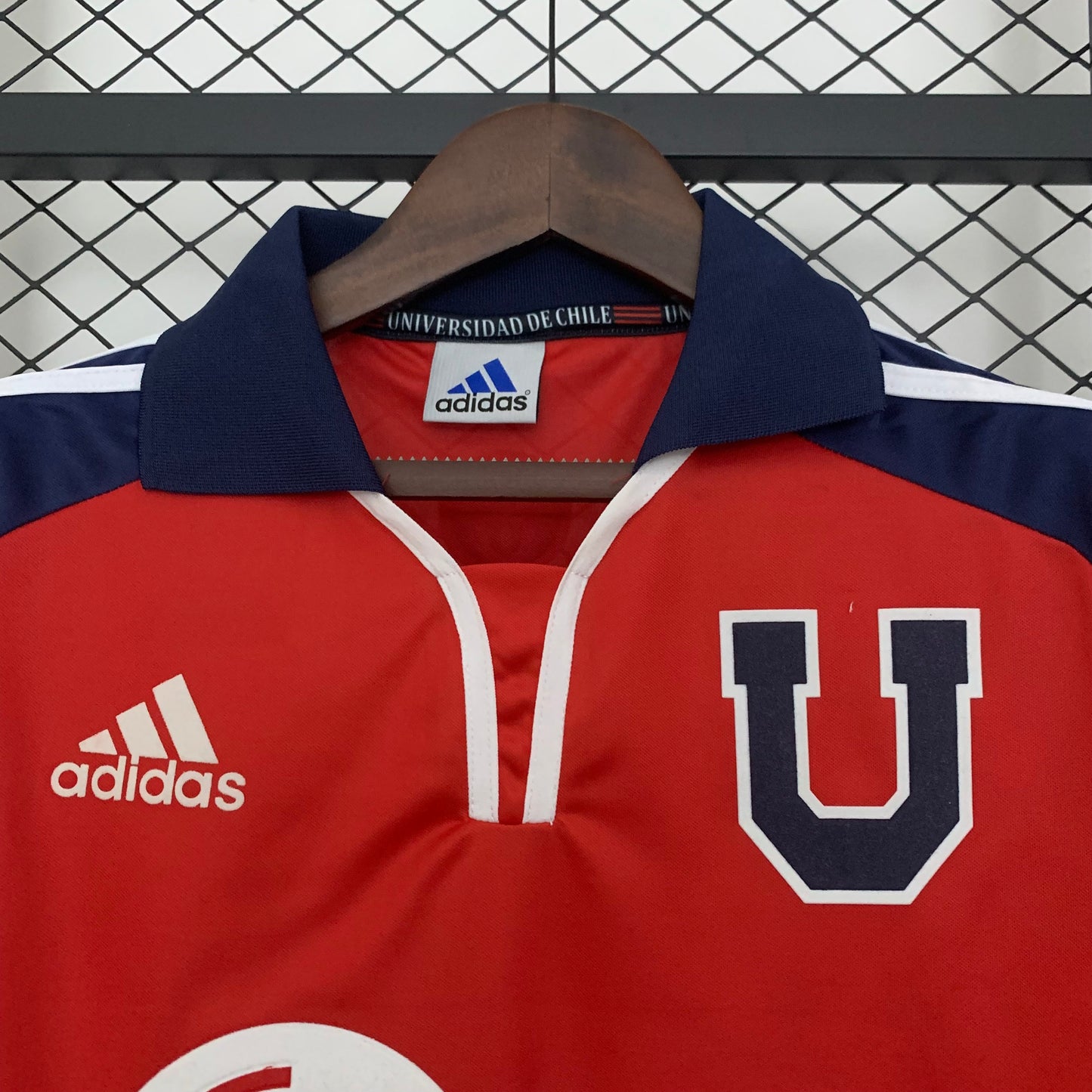 Universidad de Chile 2001/02 Away