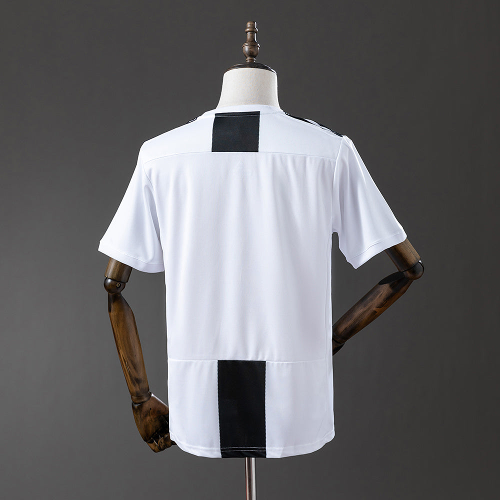 Juventus retro 2018/19 Home